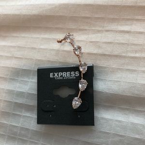 Express earring crawlers NWT.